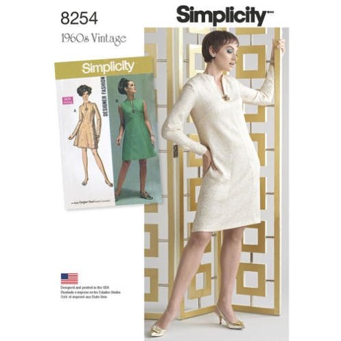 S8254 Damen Kleid Plus, Simplicity