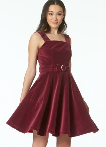 M7626 Damen Gürtel Kleid Overall Einteiler, McCalls