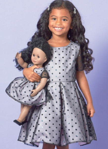 M7707 Mädchen Kleid Puppe, McCalls